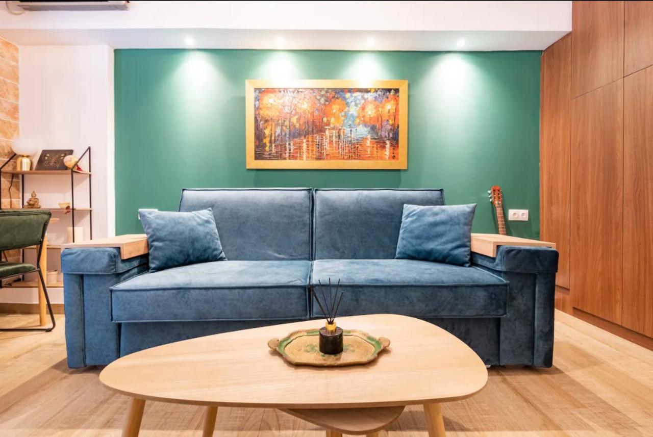 Cute Tiny Apartment In The Heart Of Flisvos Афіни Екстер'єр фото