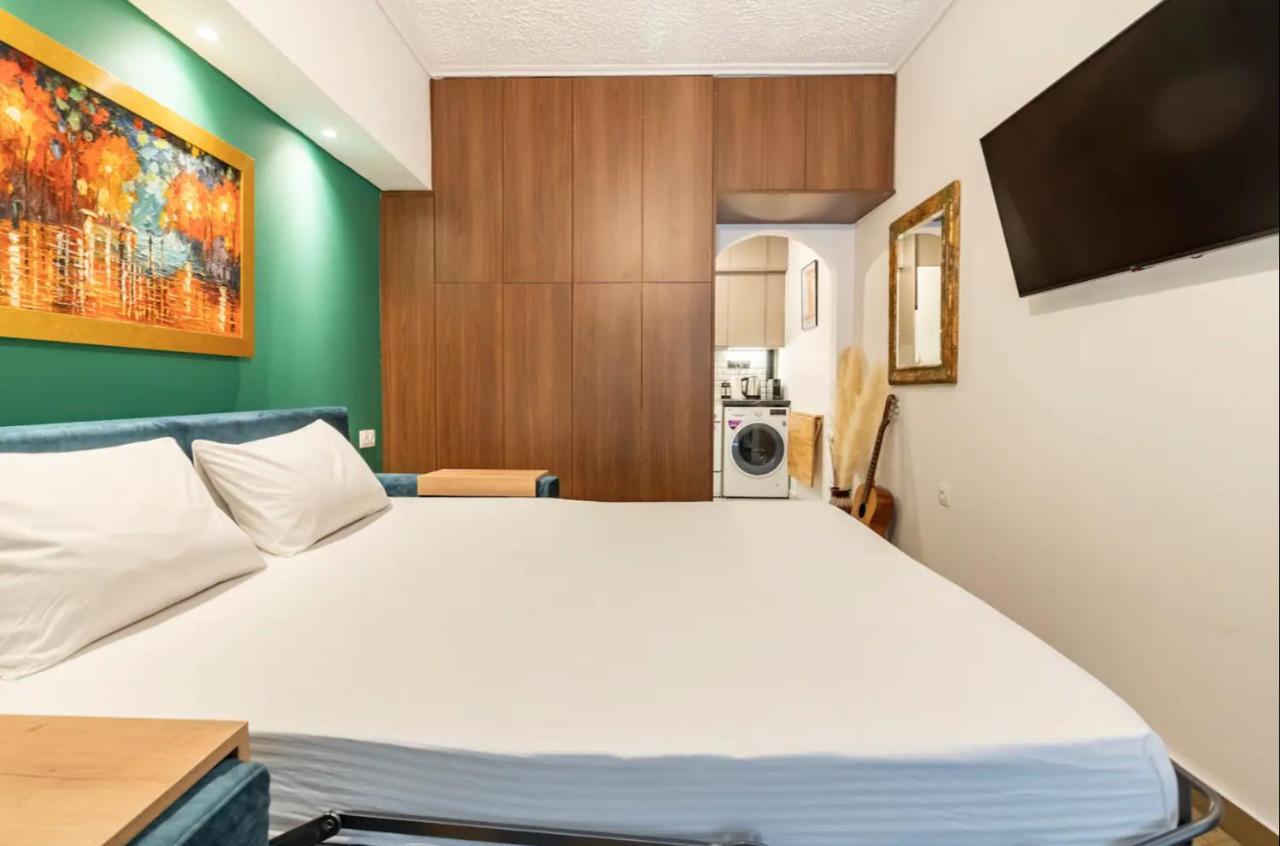 Cute Tiny Apartment In The Heart Of Flisvos Афіни Екстер'єр фото